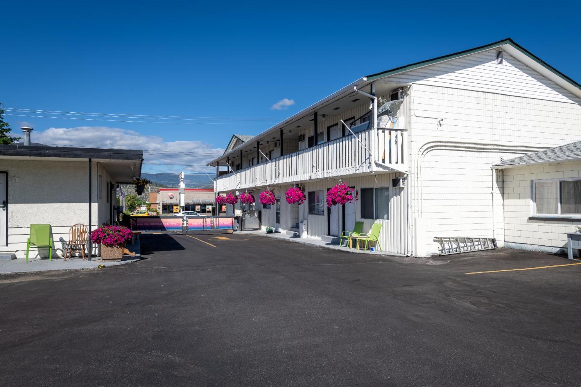 5000 Motel Penticton Kültér fotó